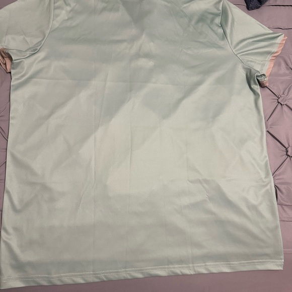 Men's Green Polo Shirt with Tan Collar - Picture 3 of 6